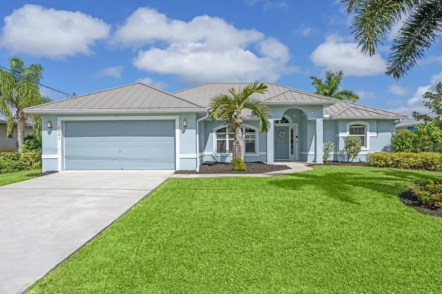 1401 SW Abingdon AVE, Port Saint Lucie, FL 34953