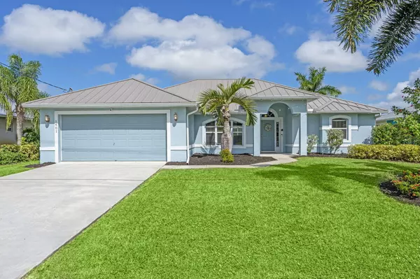 1401 SW Abingdon AVE, Port Saint Lucie, FL 34953
