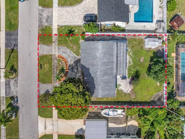 Palm Springs, FL 33461,348 Lanier DR