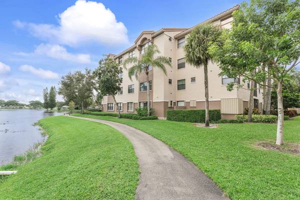4400 NW 30th ST 328, Coconut Creek, FL 33066