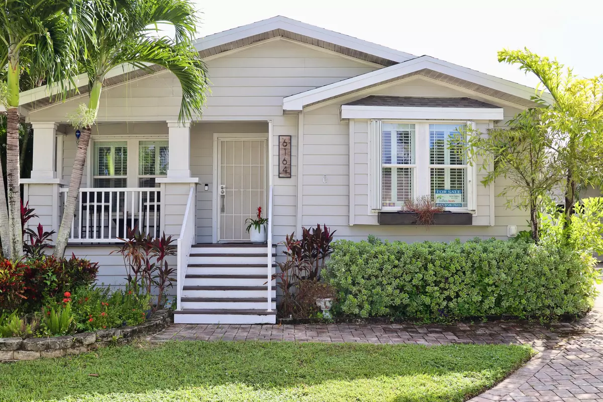 Lantana, FL 33462,6164 N Ironwood LN