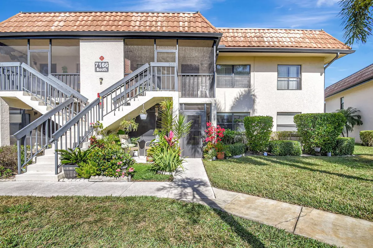 Lake Worth, FL 33467,7166 Golf Colony CT 203