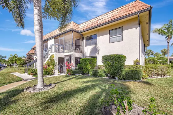 Lake Worth, FL 33467,7166 Golf Colony CT 203