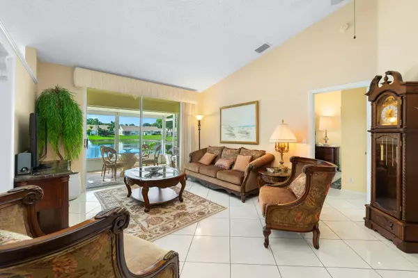 Greenacres, FL 33463,3513 Westminster DR