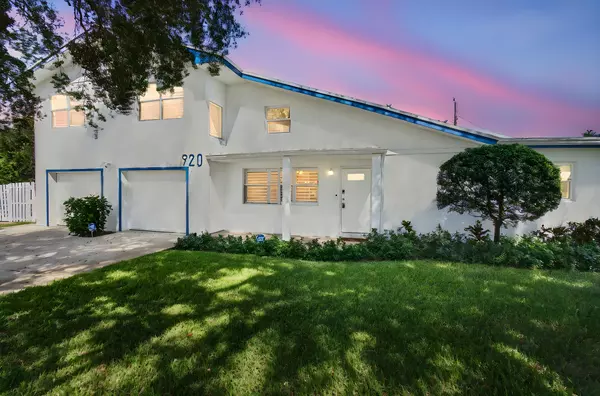 920 Lighthouse DR,  North Palm Beach,  FL 33408