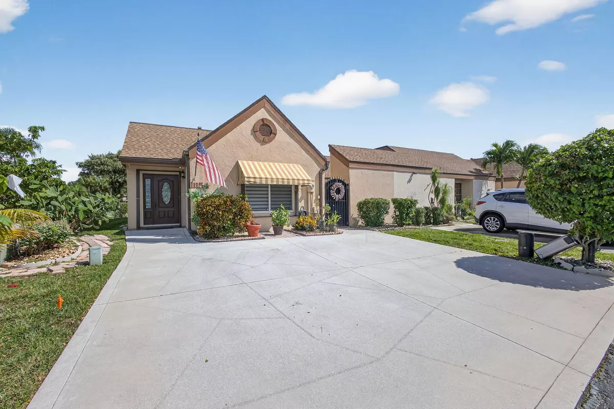 Palm Beach Gardens, FL 33418,11154 Curry DR
