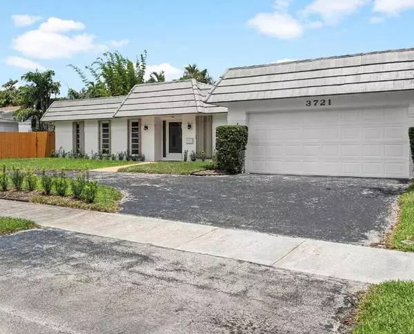 3721 N 55th AVE, Hollywood, FL 33021