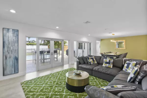 Hollywood, FL 33021,3721 N 55th AVE