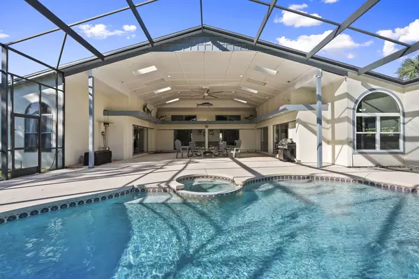 Stuart, FL 34997,4599 SE Halston CT