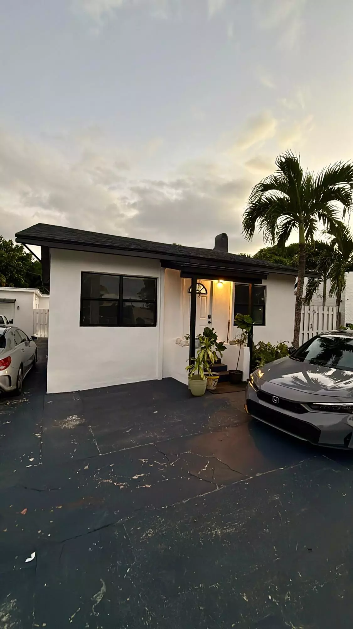 West Palm Beach, FL 33405,712 Nottingham BLVD