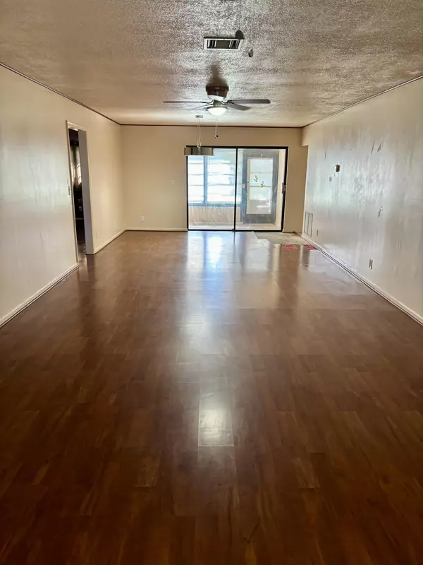 Boynton Beach, FL 33436,4916 Eaglewood RD A