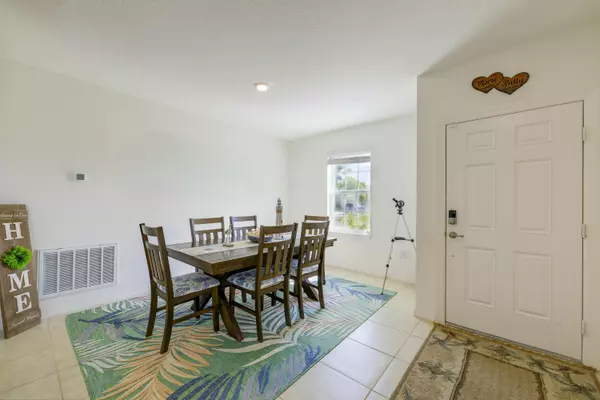 Port Saint Lucie, FL 34953,4042 SW Jaqust ST