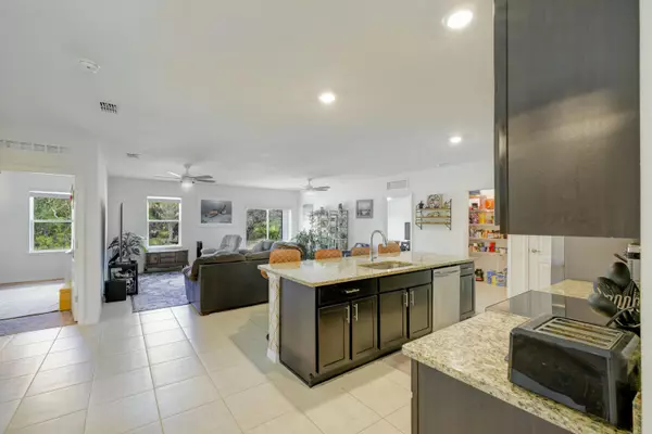 Port Saint Lucie, FL 34953,4042 SW Jaqust ST