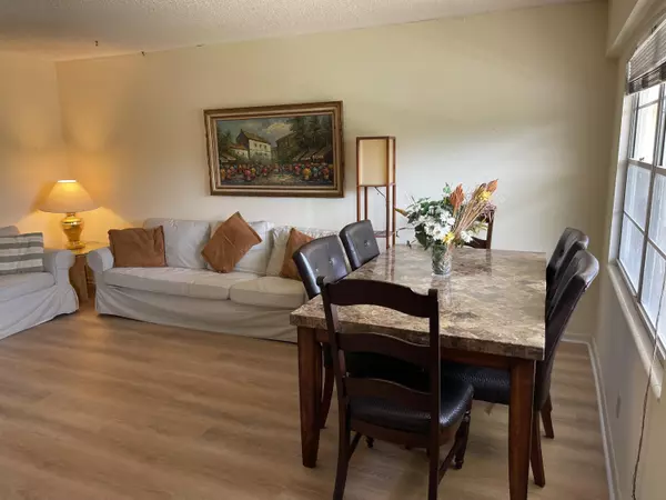 Boca Raton, FL 33434,198 E Dorset E