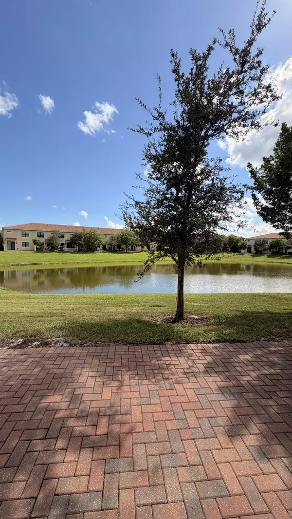 Boca Raton, FL 33428,9952 Brickhill DR