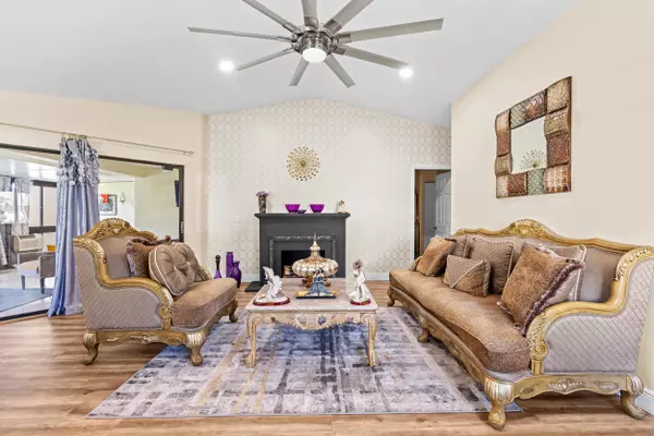 Delray Beach, FL 33445,2363 NW 13th CT