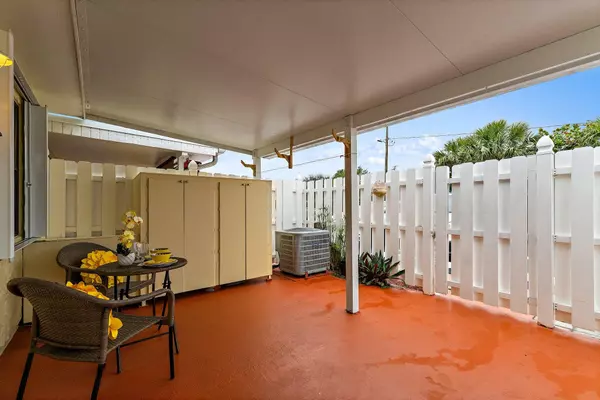 Fort Pierce, FL 34949,2801 N Highway A1a E