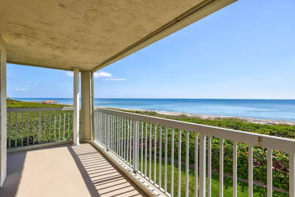 Jensen Beach, FL 34957,10600 S Ocean DR 201