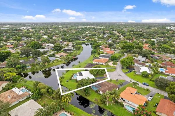 Coral Springs, FL 33065,8675 NW 28th DR