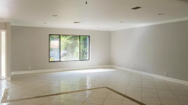 Coral Springs, FL 33065,9811 NW 26th CT