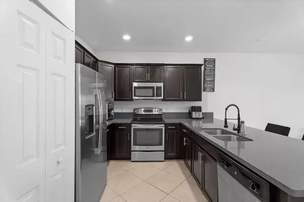 West Palm Beach, FL 33417,5313 Ashley River RD