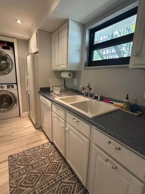 Wellington, FL 33414,13334 Polo Club RD 250