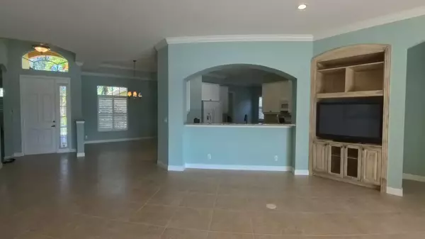 Port Saint Lucie, FL 34983,385 NW Sheffield CIR