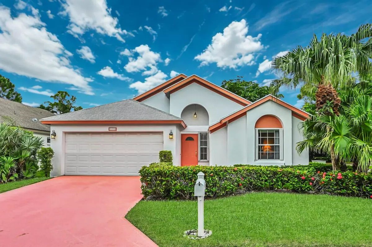 Greenacres, FL 33413,300 Hammocks TRL