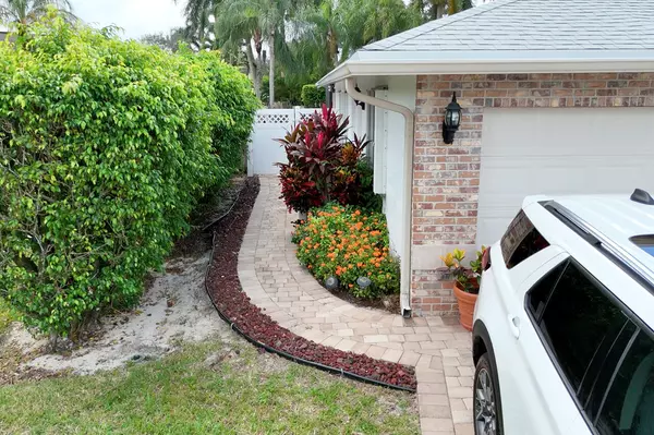 Boca Raton, FL 33428