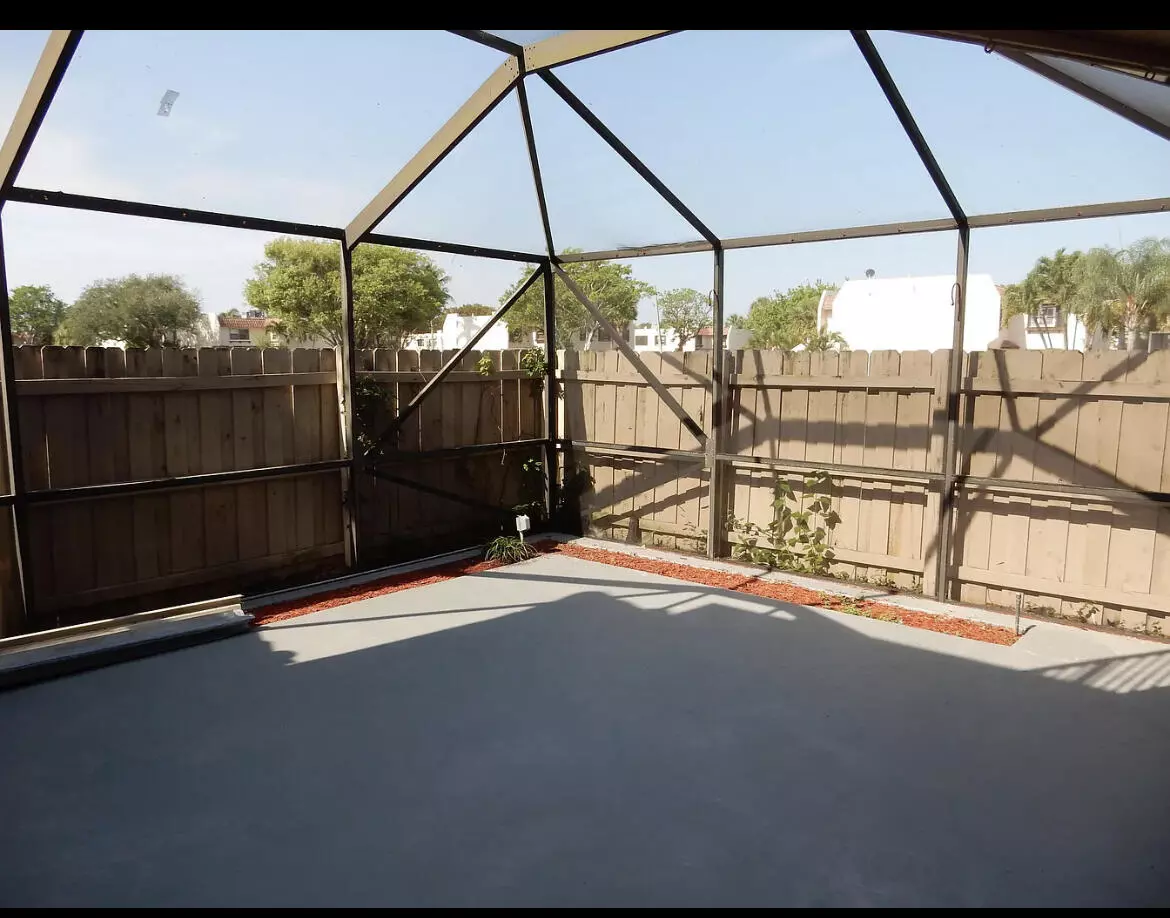 Greenacres, FL 33463,6122 Seven Springs BLVD