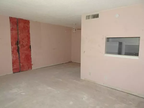 Boynton Beach, FL 33435,630 Snug Harbor DR C6