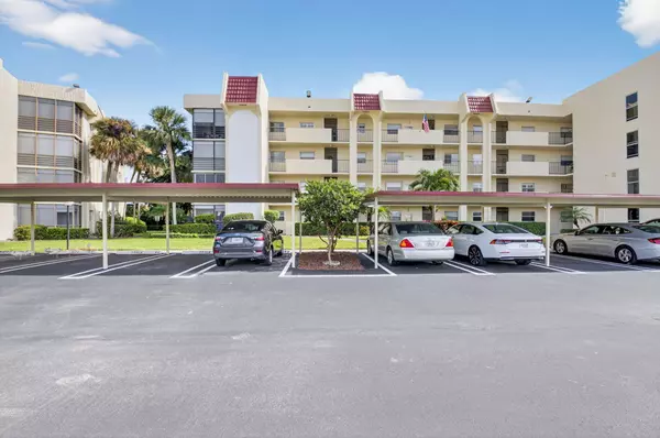 Boca Raton, FL 33428,23279 Barwood LN 402