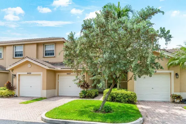 Boynton Beach, FL 33437,6427 Park Lake CIR