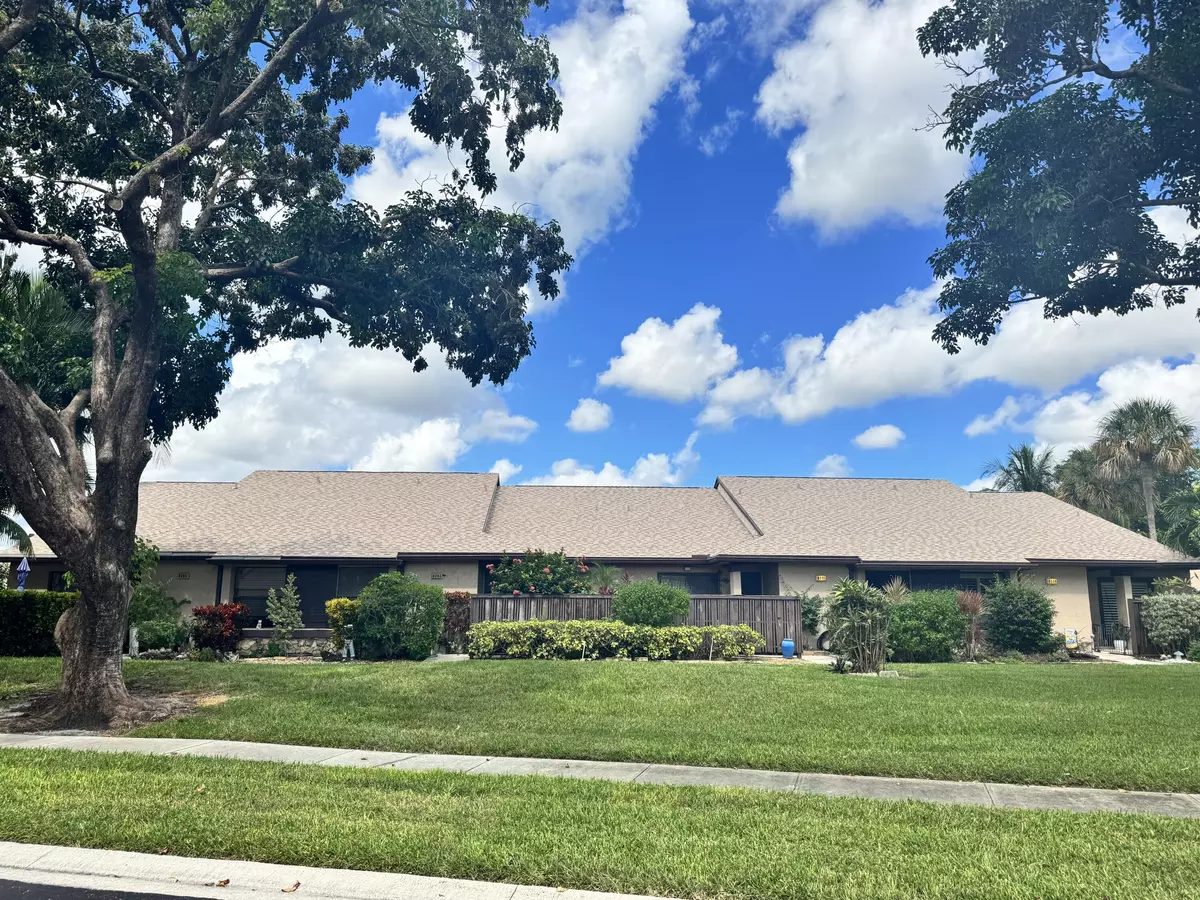 Boca Raton, FL 33434,8393 E Boca Glades BLVD