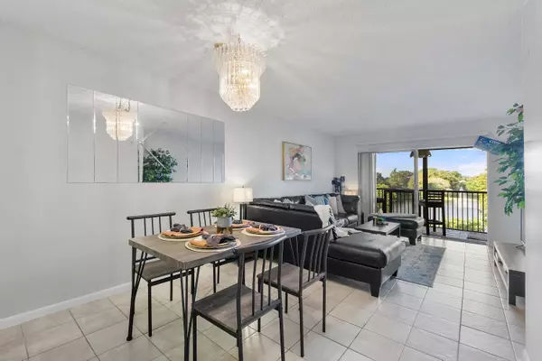 2236 N Cypress Bend DR 311, Pompano Beach, FL 33069