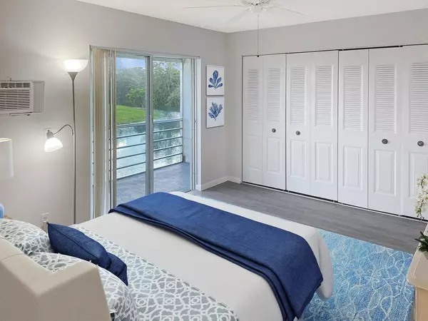 West Palm Beach, FL 33417,94 E Northampton