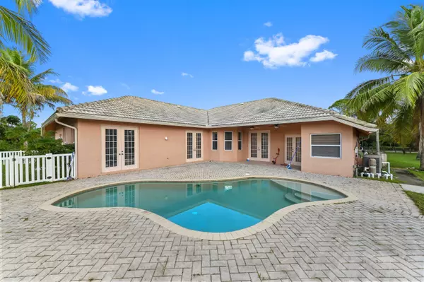 West Palm Beach, FL 33412,11130 N 66th ST