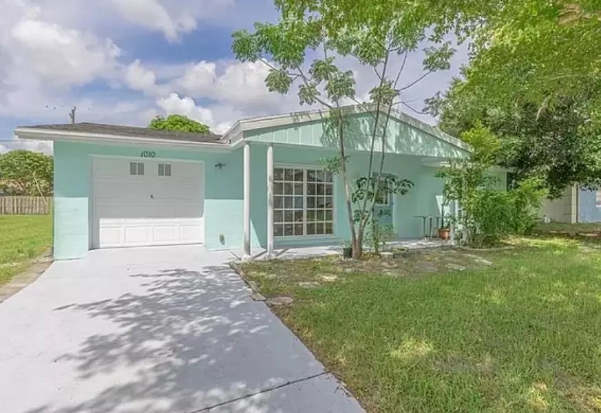 1010 SE Euclid LN, Port Saint Lucie, FL 34983