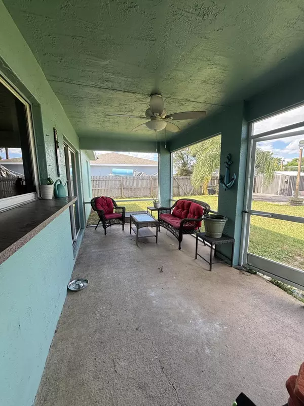 Port Saint Lucie, FL 34953,1049 SW Jacqueline AVE