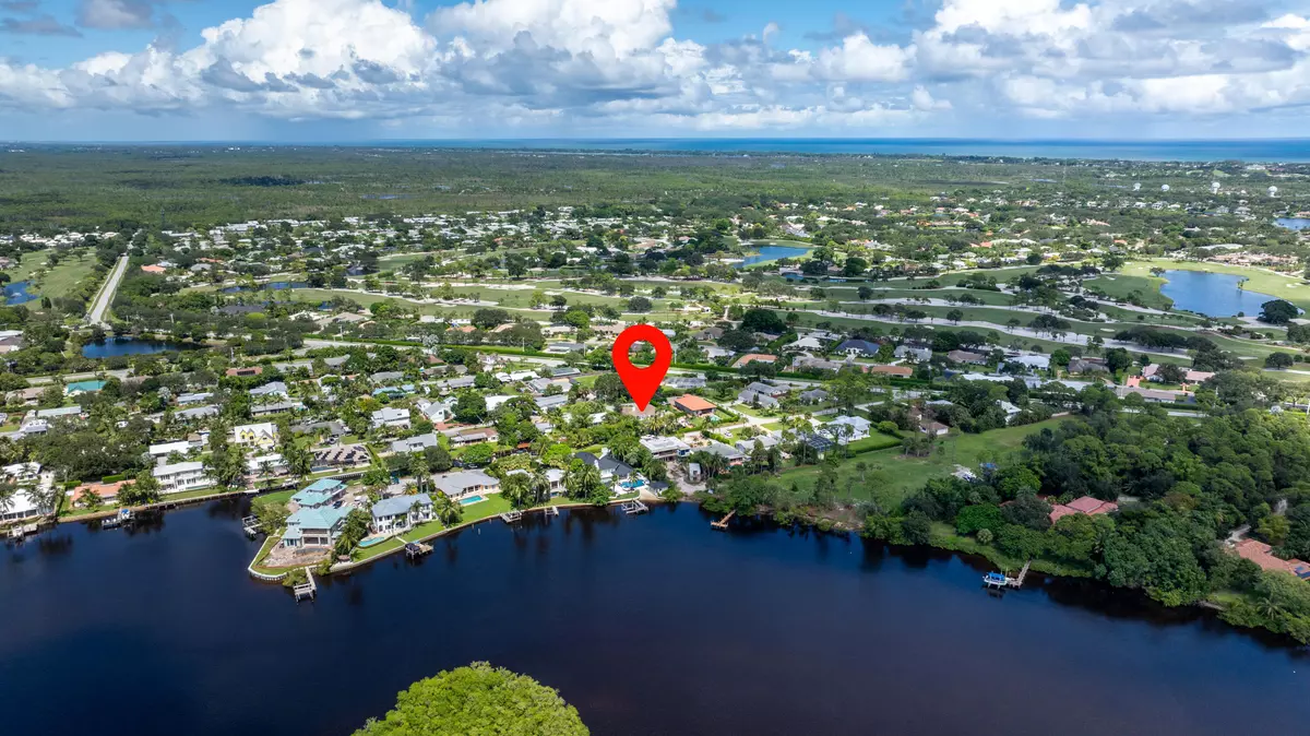 Jupiter, FL 33469,9524 SE Cove Point ST