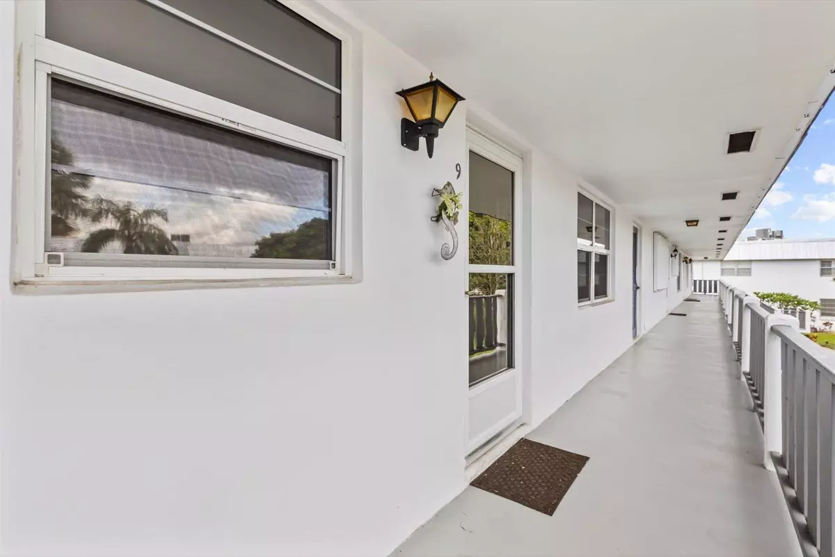 Stuart, FL 34996,2929 SE Ocean BLVD 130-9