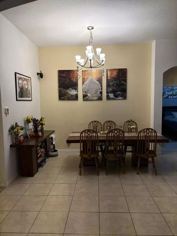 Royal Palm Beach, FL 33411,216 Seminole Lakes DR