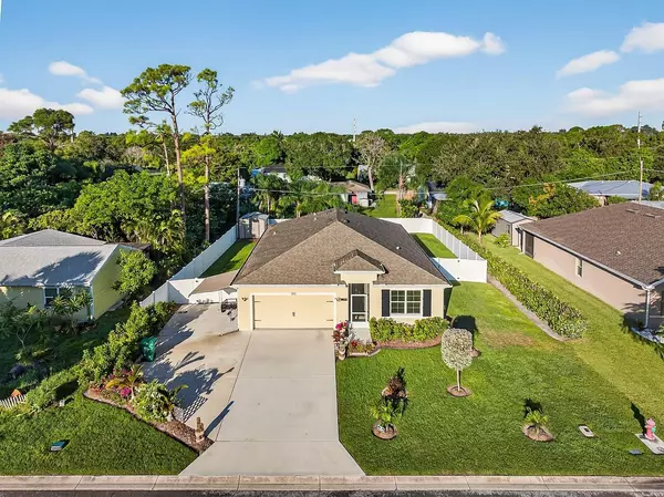 Sebastian, FL 32958,105 Cardinal DR