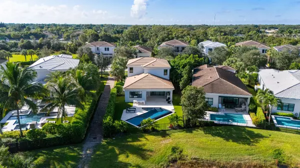 Palm Beach Gardens, FL 33418,5525 Renoir PL