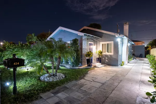 West Palm Beach, FL 33405,424 Malverne RD