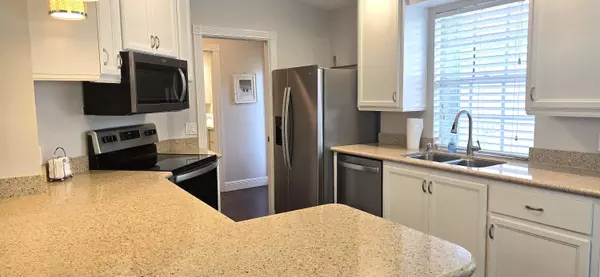 Palm Beach Gardens, FL 33410,4385 Lacey Oak DR