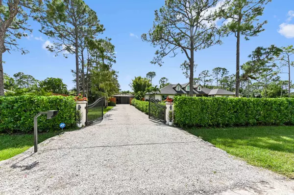 Loxahatchee, FL 33470,17466 N 31st RD