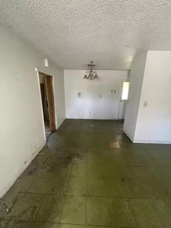 Indiantown, FL 34956,14745 SW 174th CT