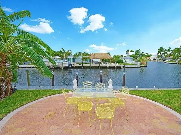 Pompano Beach, FL 33060,1001 SE 5 AVE