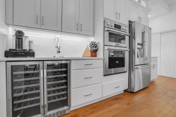 Hobe Sound, FL 33455,8951 SE Marina Bay DR